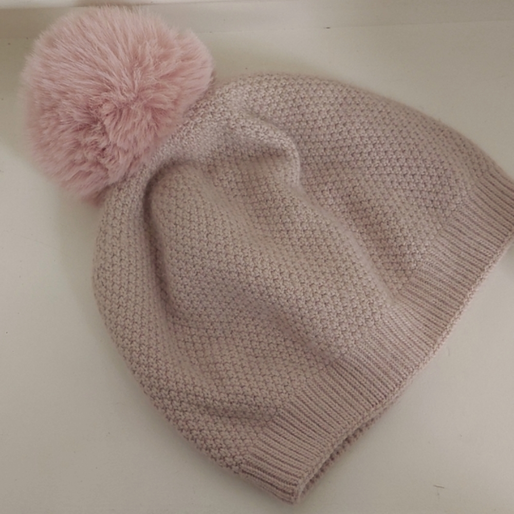 Norla Canada hat pink
